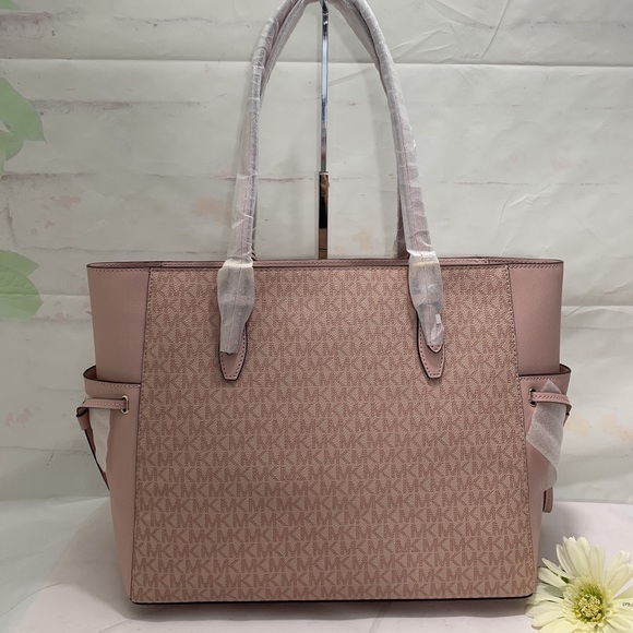 Michael Kors Gilly Large Drawstring Tote - Picture 8 of 9